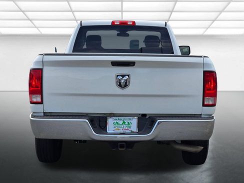 Used 2018 RAM 1500 Express RWD image 15