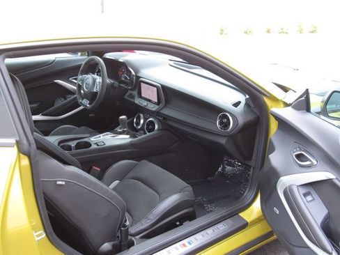 Used 2024 Chevrolet Camaro SS RWD image 13