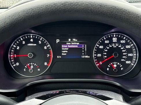 Certified 2022 Kia Forte LXS image 30