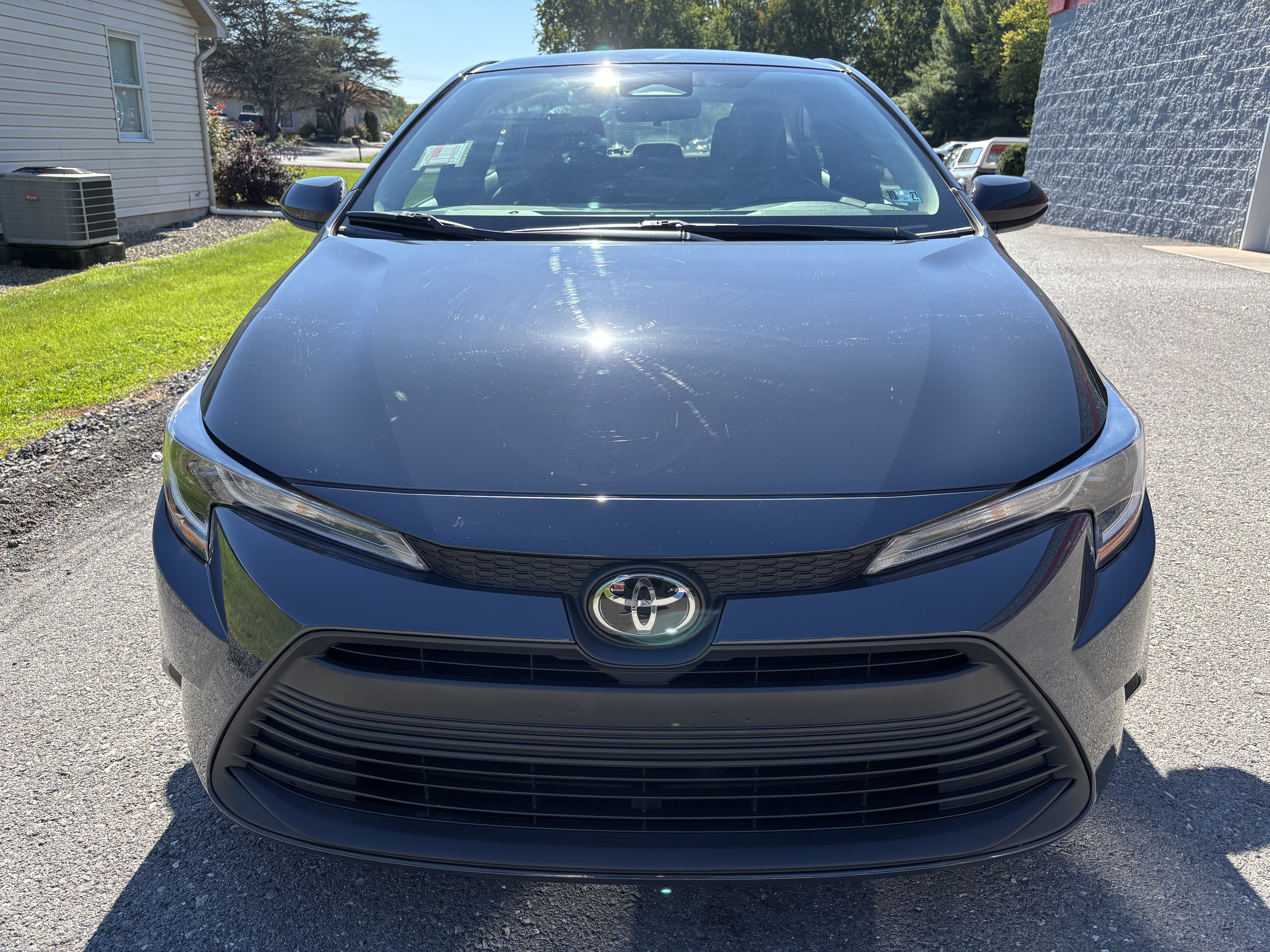Used 2024 Toyota Corolla LE FWD image 9