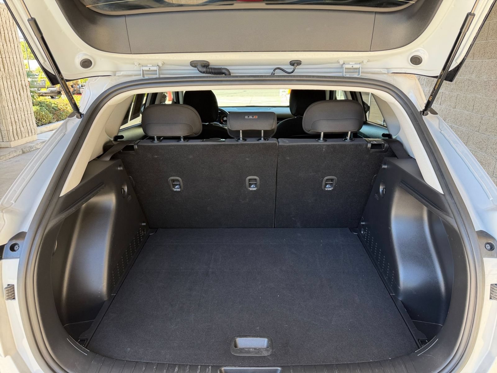 Used 2026 Hyundai Kona SEL Sport FWD image 30