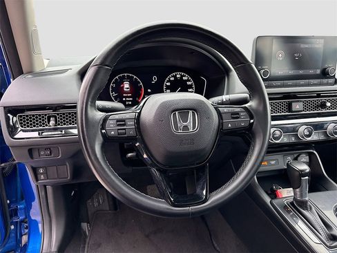 Used 2023 Honda Civic EX image 11