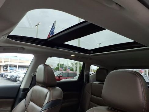Certified 2024 Nissan Murano Platinum w/ Cargo Package AWD/4WD image 13