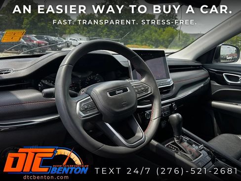 Used 2022 Jeep Compass Trailhawk w/ Trailer Tow Group AWD/4WD image 7