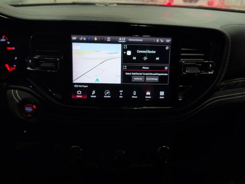 Used 2021 Dodge Durango SRT w/ Premium Interior Group image 11