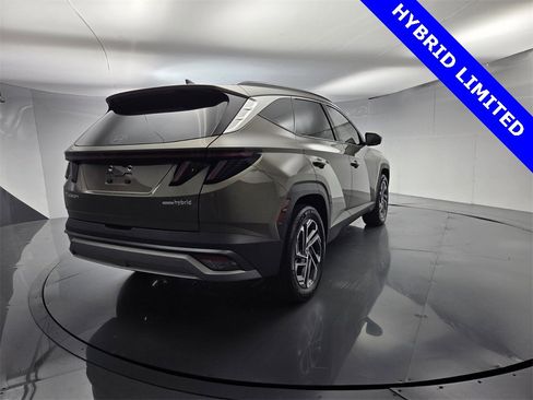 Used 2025 Hyundai Tucson Limited image 12