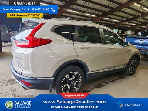 Used 2017 Honda CR-V Touring image 4