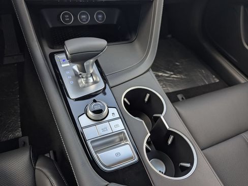 Used 2026 Genesis G70 2.5T AWD/4WD image 27