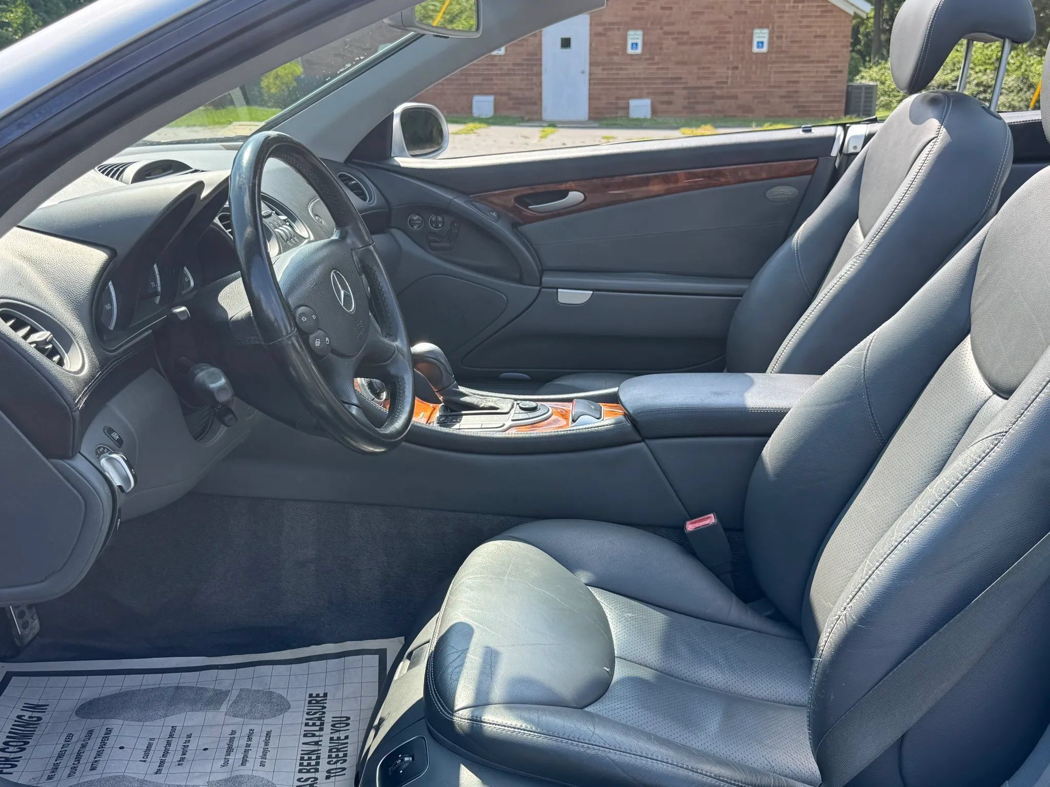 Used 2003 Mercedes-Benz SL 500 image 11