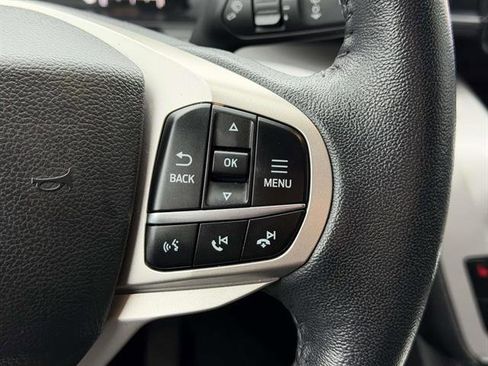 Used 2023 Ford Explorer XLT w/ Equipment Group 202A image 14