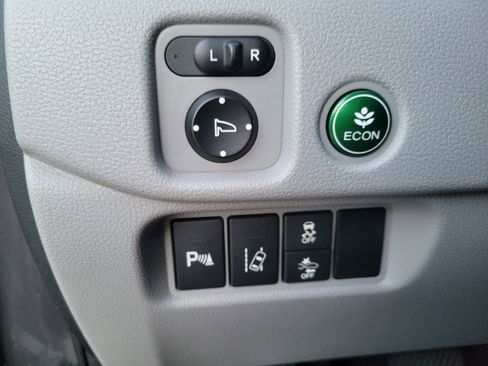 Used 2018 Honda Pilot Elite image 35