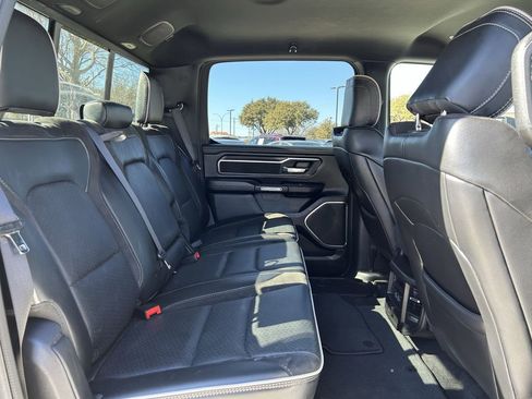 Used 2025 RAM 1500 Laramie image 32