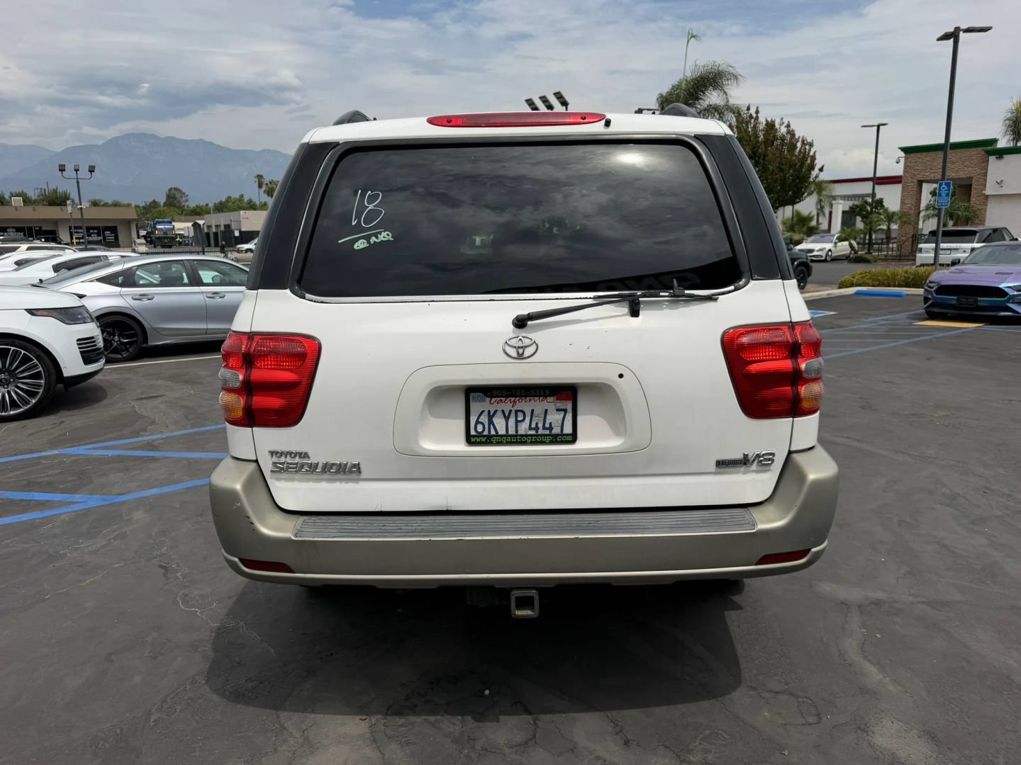 Used 2004 Toyota Sequoia SR5 RWD image 7