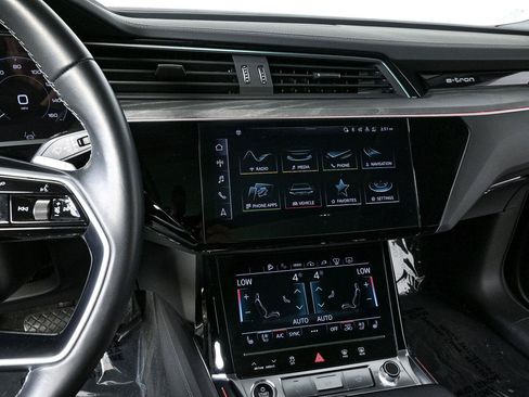Used 2024 Audi Q8 e-tron Prestige w/ Prestige Package AWD/4WD image 14