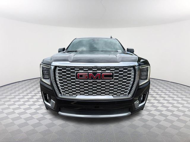Used 2023 GMC Yukon XL Denali w/ Max Trailering Package AWD/4WD image 2