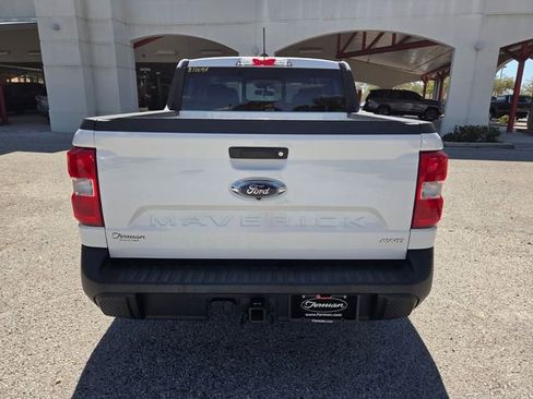 Used 2023 Ford Maverick Lariat w/ Lariat Luxury Package image 11