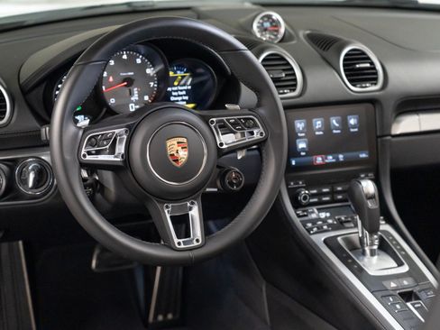 Certified 2025 Porsche 718 Boxster S RWD image 15