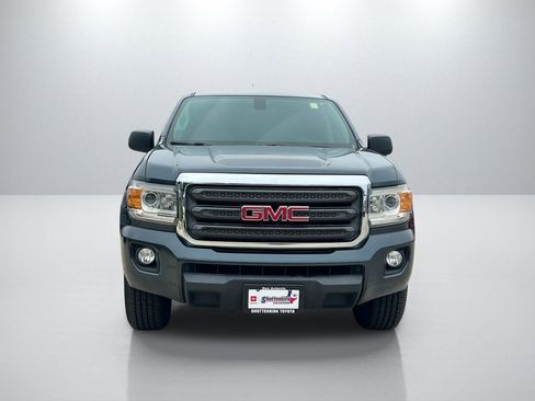Used 2020 GMC Canyon 2WD Crew Cab w/ Convenience Package image 2