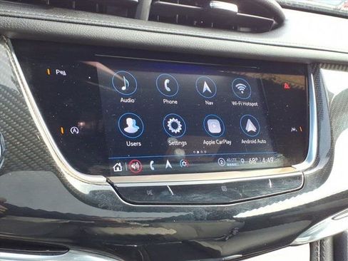 Used 2021 Cadillac XT6 Sport image 10