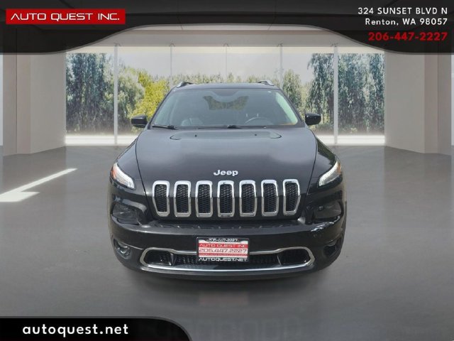 Used 2015 Jeep Cherokee Limited w/ Luxury Group AWD/4WD image 2