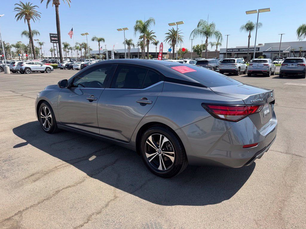 Used 2022 Nissan Sentra SV FWD image 4