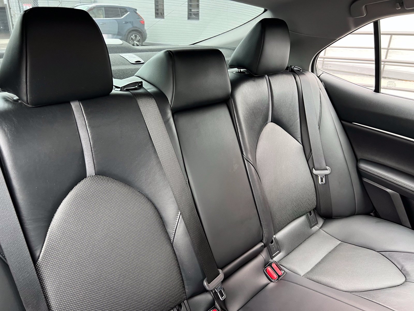 Used 2021 Toyota Camry XLE FWD image 49