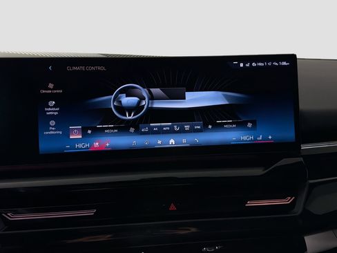 New 2026 BMW 530i xDrive w/ Premium Package image 15