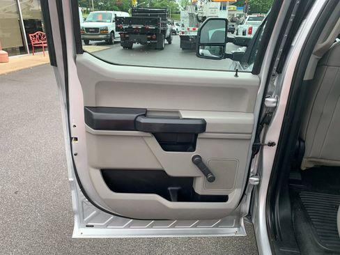 Used 2017 Ford F350 XL image 23