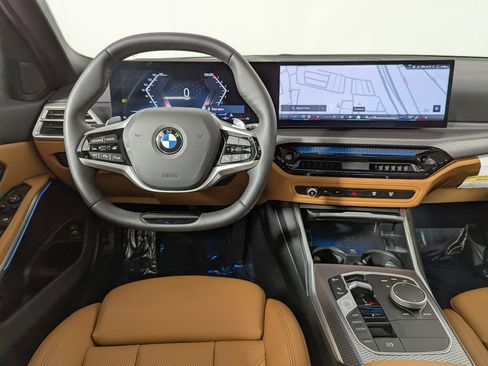 Used 2025 BMW 330i xDrive Sedan w/ M Sport Package image 18