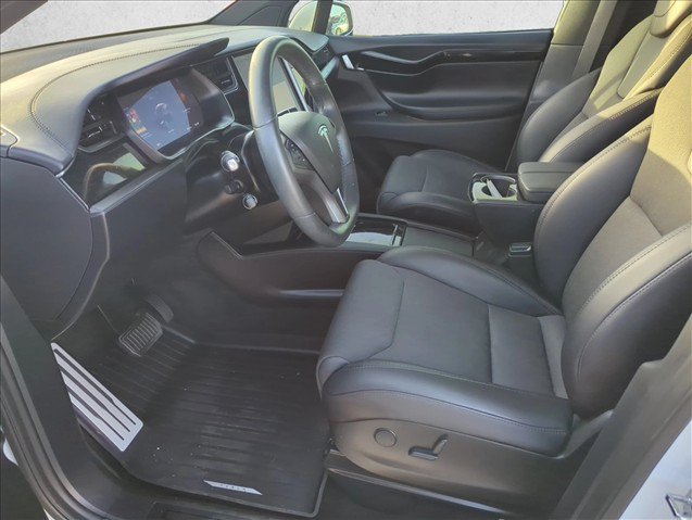 Used 2018 Tesla Model X 75D AWD/4WD image 13