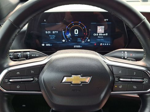Used 2026 Chevrolet Equinox LT w/ Convenience Package II FWD image 18