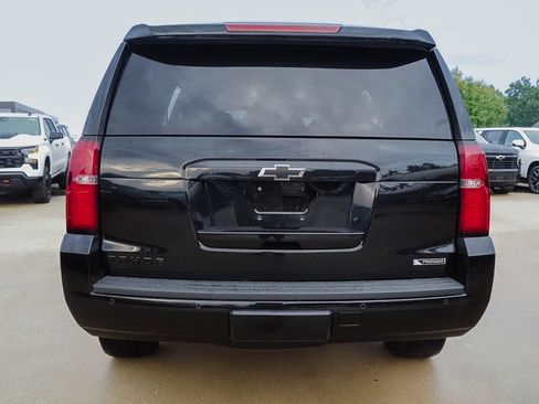 Used 2018 Chevrolet Tahoe Premier AWD/4WD image 6