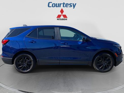 Used 2023 Chevrolet Equinox LS w/ LS Convenience Package AWD/4WD image 8