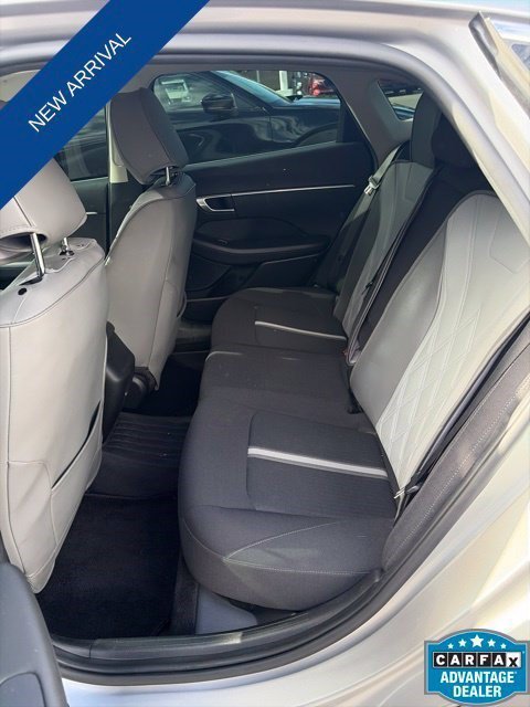 Used 2021 Hyundai Sonata SEL w/ Preferred Accessory Package FWD image 9