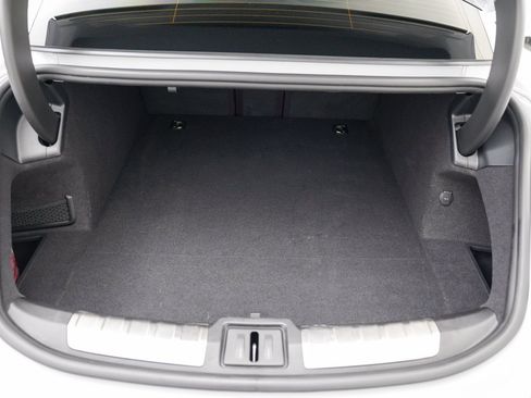 Used 2022 Porsche Taycan Turbo S image 21