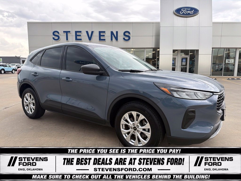 Used 2025 Ford Escape Active FWD image 1