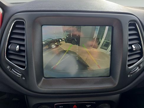 Used 2020 Jeep Compass Trailhawk image 22