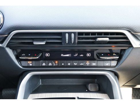 Used 2025 MAZDA CX-90 3.3 Turbo w/ Preferred Package image 25