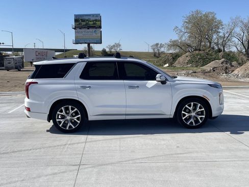 Used 2021 Hyundai Palisade Limited w/ Cargo Package AWD/4WD image 8