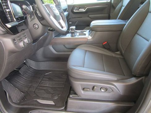 New 2026 GMC Sierra 1500 SLT w/ SLT Premium Plus Package AWD/4WD image 26