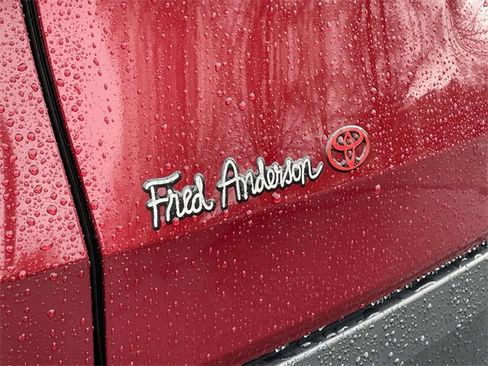 Used 2025 Toyota Grand Highlander FWD image 11