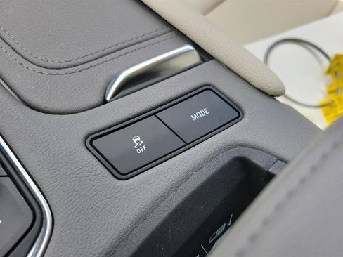 Certified 2023 Cadillac XT5 Premium Luxury w/ Technology Package FWD image 73