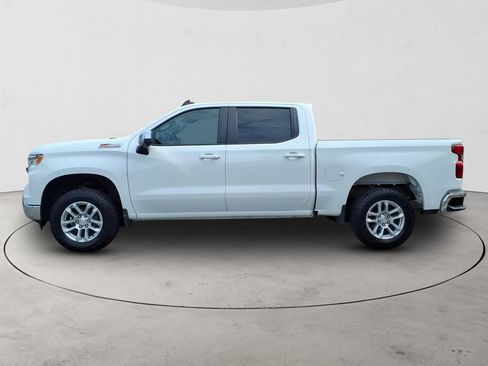 Used 2023 Chevrolet Silverado 1500 LT w/ Z71 Off-Road Package AWD/4WD image 8