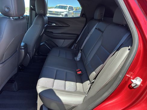 Used 2022 Chevrolet TrailBlazer RS AWD/4WD image 13