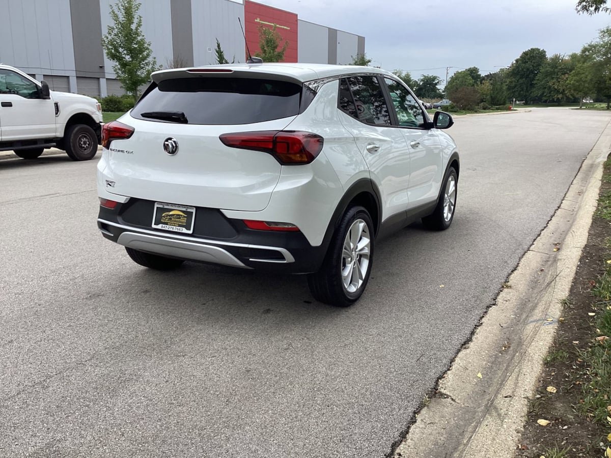 Used 2023 Buick Encore GX Preferred w/ Cold Weather Comfort Package FWD image 2