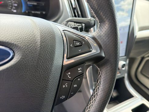 Used 2022 Ford Edge ST AWD/4WD image 16