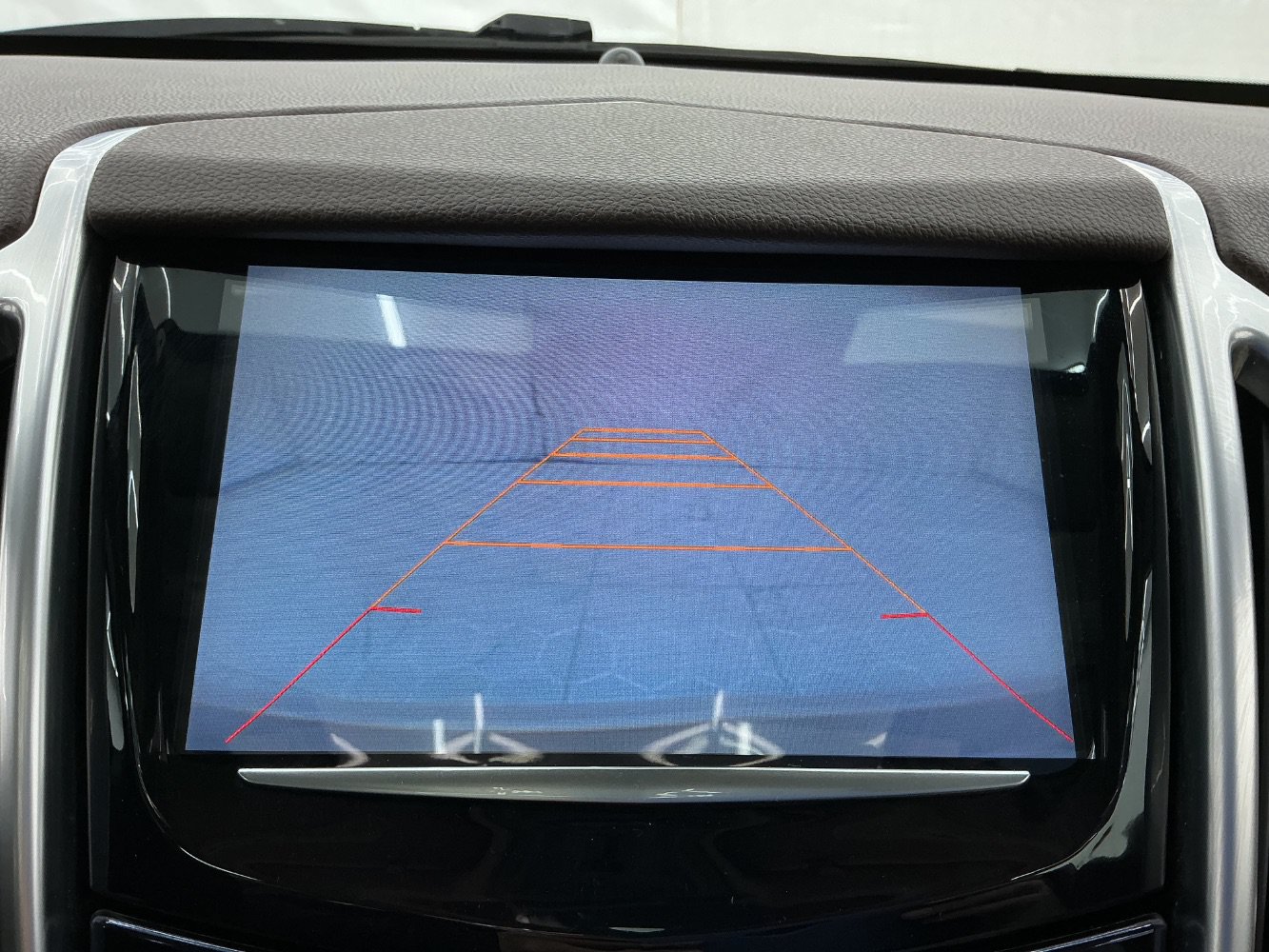 Used 2014 Cadillac SRX Luxury w/ Driver Awareness Package FWD image 35