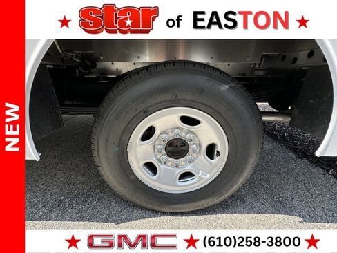 New 2025 GMC Savana 3500 w/ Power Convenience Package image 21
