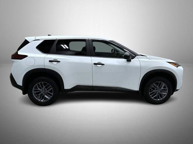 Certified 2023 Nissan Rogue S AWD/4WD image 4