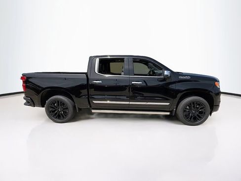 New 2026 Chevrolet Silverado 1500 High Country AWD/4WD image 5